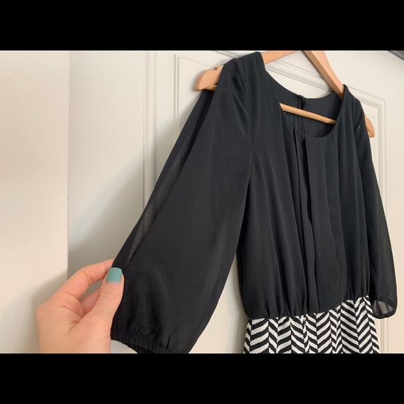 Black Patterned Mini Dress - Picture 4 of 6